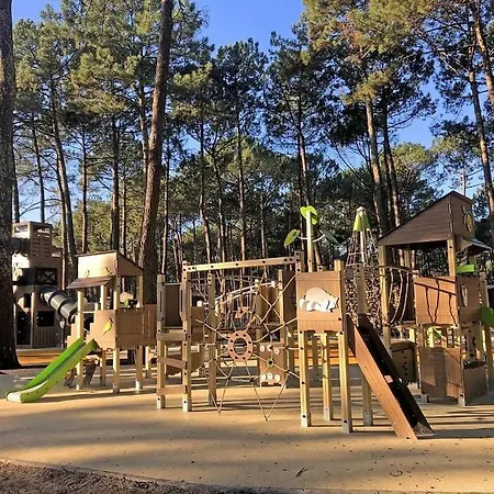 4 Etoiles - Parc Aquatique - Eeic0g Parque de Campismo *